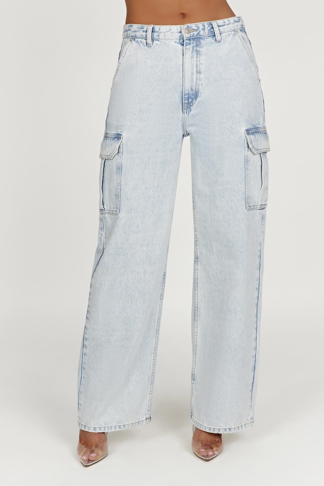 Lia Mid Rise Jean - Light Blue