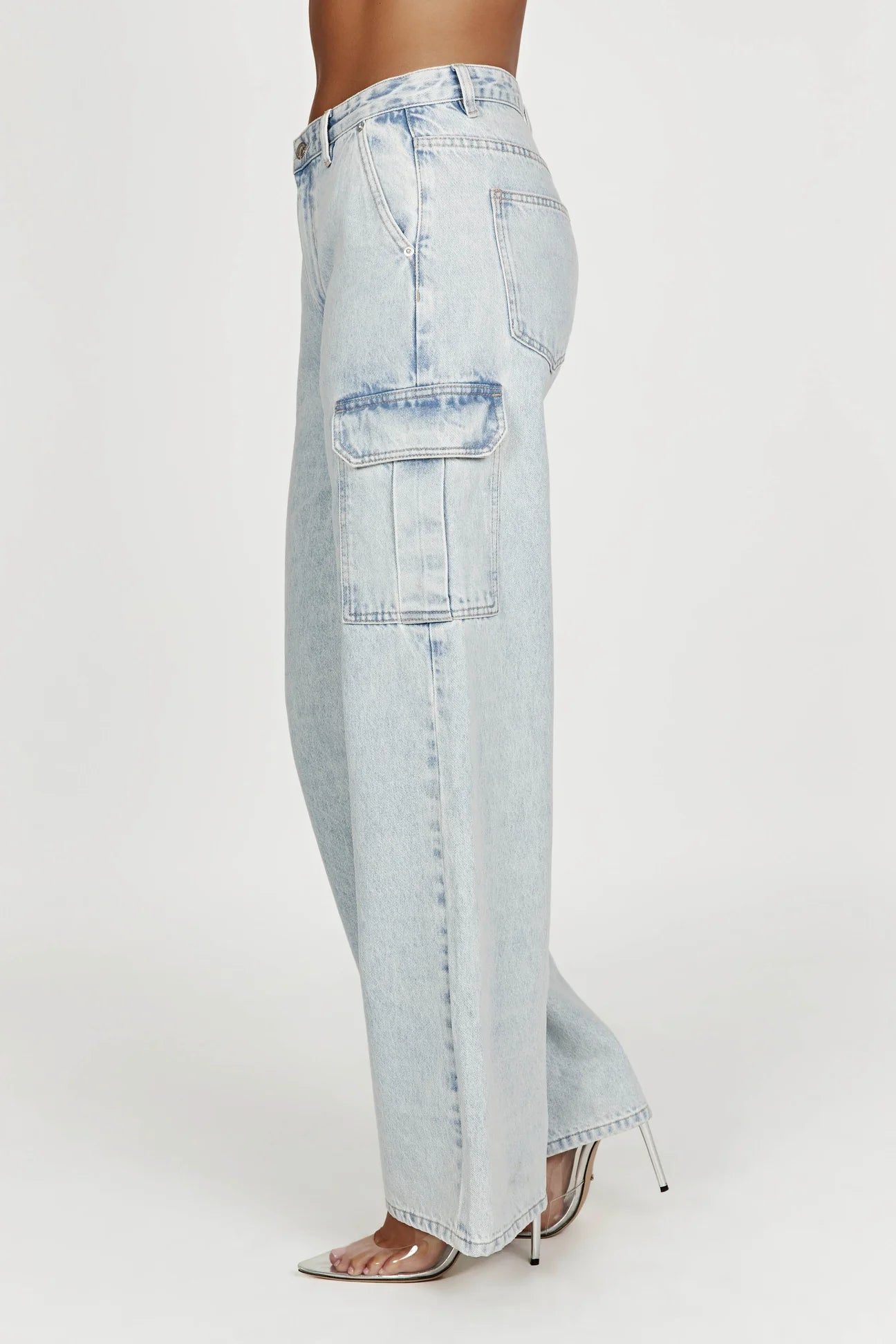 Lia Mid Rise Jean - Light Blue