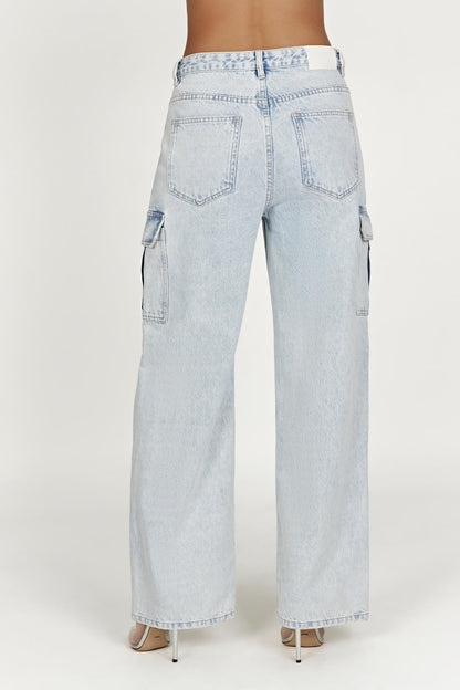 Lia Mid Rise Jean - Light Blue