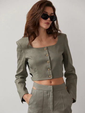 Crezensia Cropped Blazer